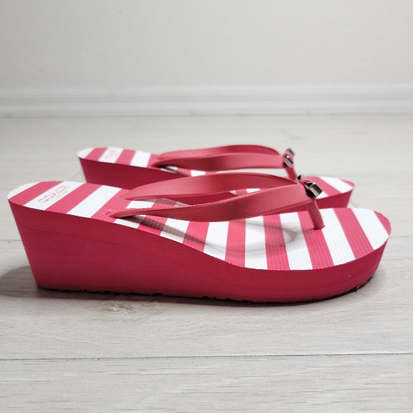 COACH Loralyn Wedge Thong Slipper 6. - Picture 1 of 11